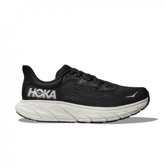 Hoka Arahi 7 Wide Women Black/White i gruppen Skor / LPNING / Lparskor hos Rune stberg Cykel & Sport Aktiebolag (1147890r)